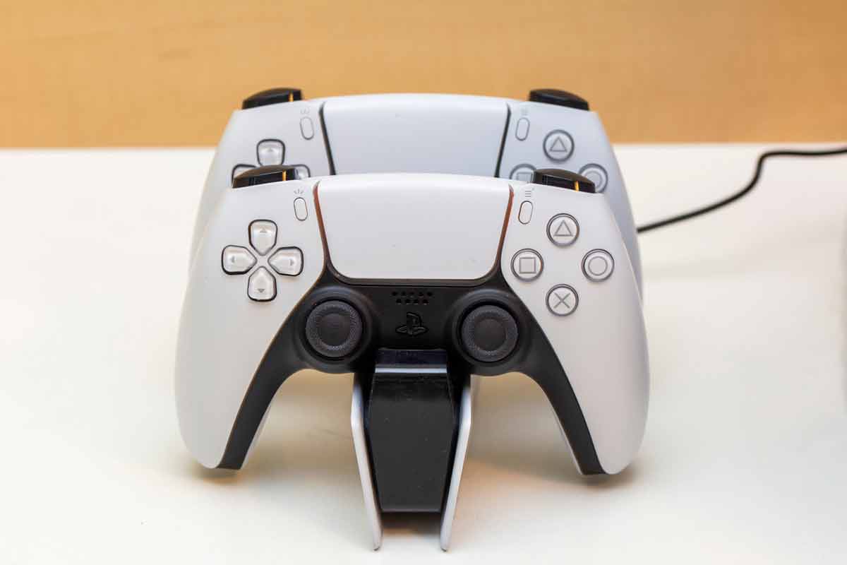How Do You Know PS5 Controller Is Charging Or Not 3 Easy ways.